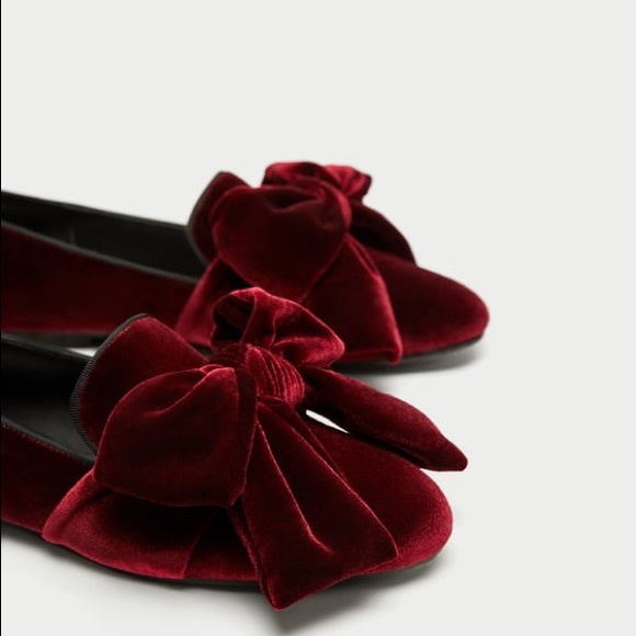 NWOT Zara Burgundy Red Velvet Loafers with Bow - Picture 2 of 7